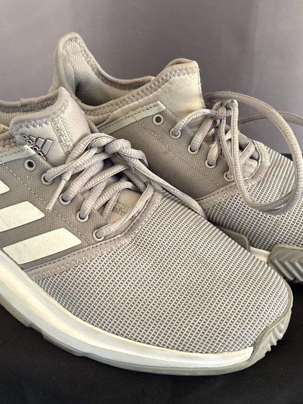adidas GameCourt Tennis Shoes Gray White Hardcourt Pickleball Sneakers 7.5